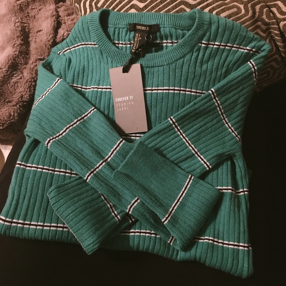 Green striped ribbed sweater shirt (never worn)